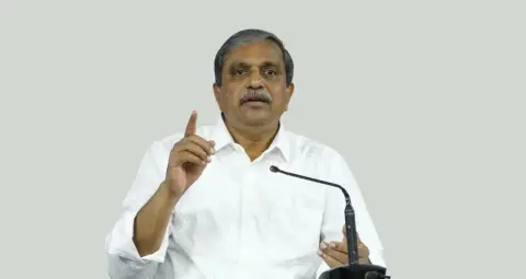 आंध्र प्रदेश: नामांकन में बाधा के आरोपों पर SEC कार्यालय पहुंची YSRCP, प्रदर्शन के बाद मिला मिलने का समय