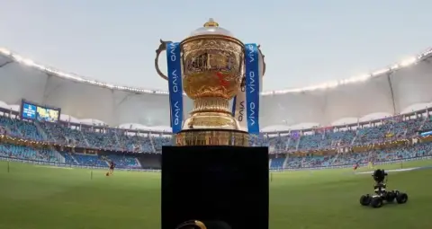IPL 2027 Head Coaches List: मुंबई से चेन्नई तक बदले कोच, जानें सभी 10 टीमों की जिम्मेदारी किसे मिली