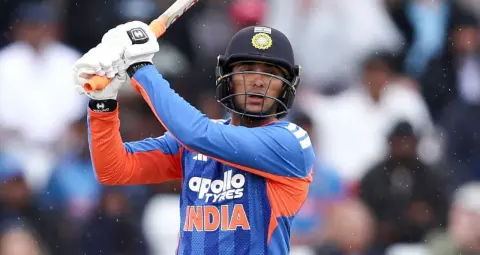 IND vs NZ: अभिषेक शर्मा ने 35 गेंदों में जड़ा शतक, विराट कोहली को पीछे छोड़ बनाया बड़ा रिकॉर्ड