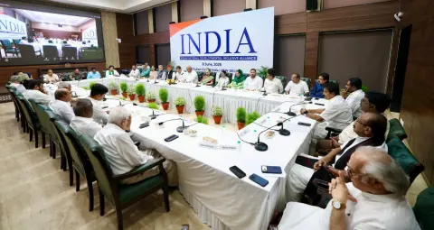 विपक्ष के सभी सांसदों को 30 अक्टूबर को दिल्ली बुलाया गया, खरगे के घर होगी बैठक, जानें क्या है तैयारी