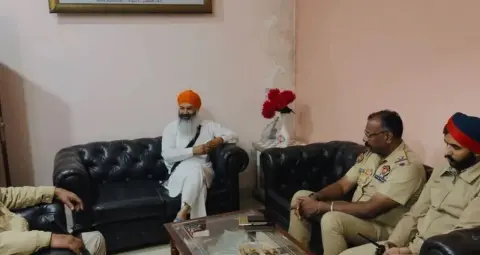 मानसा चलो से पहले पंजाब पुलिस की कार्रवाई, अकाली दल वारिस पंजाब के कई नेता घरों में नजरबंद