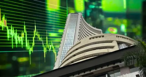 Stock Market Today: सेंसेक्स-निफ्टी की हल्की बढ़त के साथ शुरुआत, TCS-Infosys चमके, अदाणी पोर्ट्स में भी तेजी