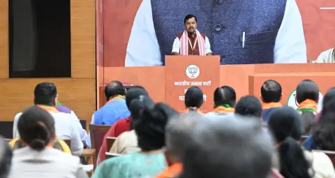 BJP Meeting: नितिन नबीन ने बुलाई महासचिवों की बैठक, यूपी समेत पांच राज्यों के चुनाव और SIR पर चर्चा