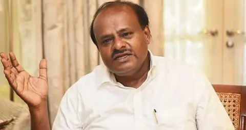 चारों सीटों पर NDA की जीत से गदगद कुमारस्वामी, क्रॉस वोटिंग को लेकर कांग्रेस पर साधा निशाना