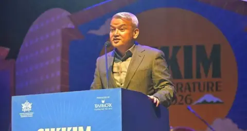 शिक्षा मंत्री राजू बस्नेत ने युवाओं को दी किताबें पढ़ने की सलाह, कहा- अपनी सोच विकसित करें