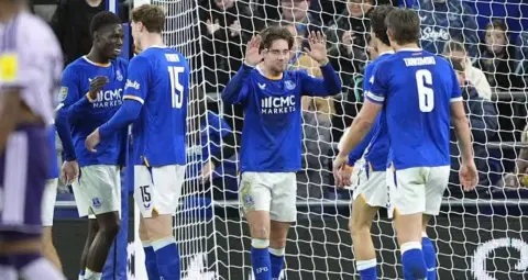 Carabao Cup में एवर्टन ने न्यूकैसल को 3-1 से हराया, जैक ग्रीलिश के बिना क्वार्टर फाइनल में बनाई जगह