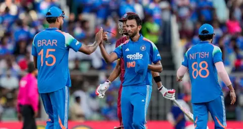 IND vs NZ: प्रसिद्ध कृष्णा वनडे सीरीज से बाहर, नीतीश रेड्डी खेलेंगे सिर्फ पहला मैच, टीम में बड़ा बदलाव