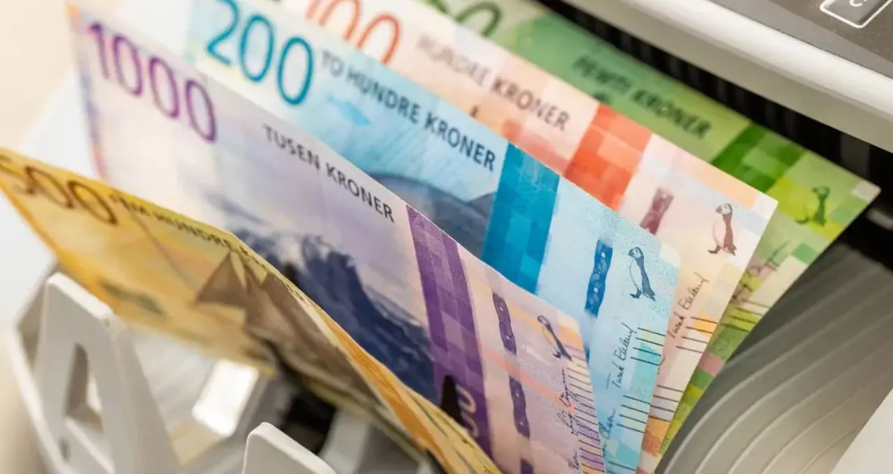 Indian Rupee Vs Norway Currency: ভারতের ১০০০ টাকা নরওয়েতে কত? কফি, খাবার নাকি বাসের টিকিট—জানুন বিদেশের মুদ্রার আসল হিসাব!