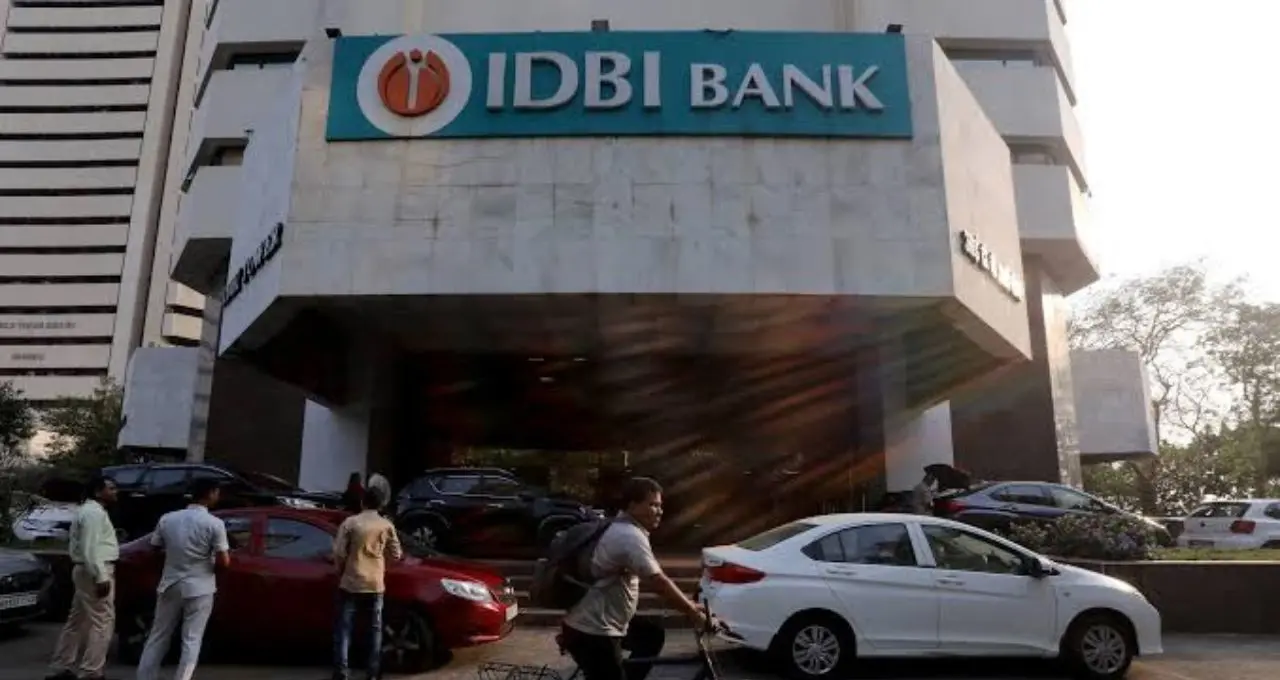 एयर इंडिया से IDBI बैंक तक, मोदी सरकार के 10 साल में 13 बड़े विनिवेश, जानें कौन-कौन सी कंपनियां बिकीं
