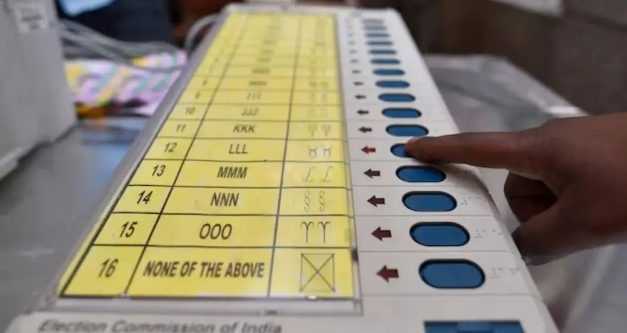 चंडीगढ़ नगर निगम चुनाव से पहले कांग्रेस ने बनाई 4 समितियां, HS लक्की और चंद्र मुखी शर्मा को मिली जिम्मेदारी