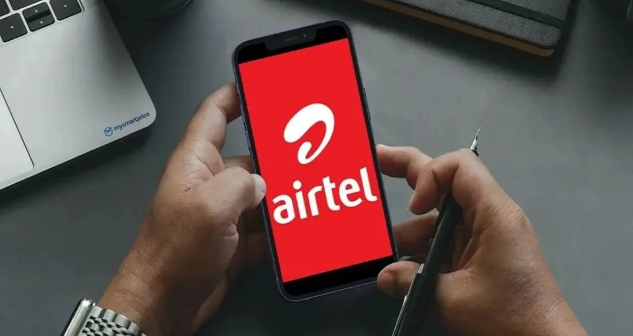 Airtel Recharge Plan: মাত্র ১৮৫ টাকা থেকে নতুন ৩টি ভয়েস-অনলি রিচার্জ প্ল্যান! আনলিমিটেড কলিং, ৩০০ SMS-সহ কী কী সুবিধা?
