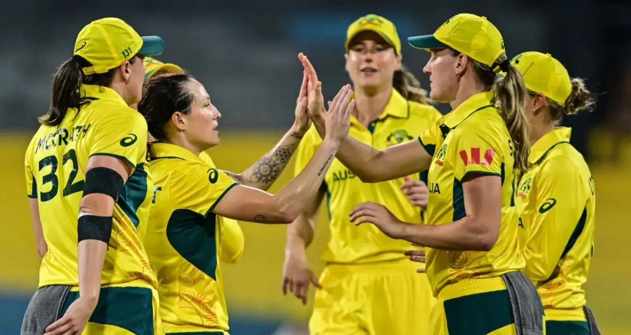 Megan Schutt: ऑस्ट्रेलिया की तेज गेंदबाज पर लगा दो मैचों का प्रतिबंध, जानें क्या है वजह 