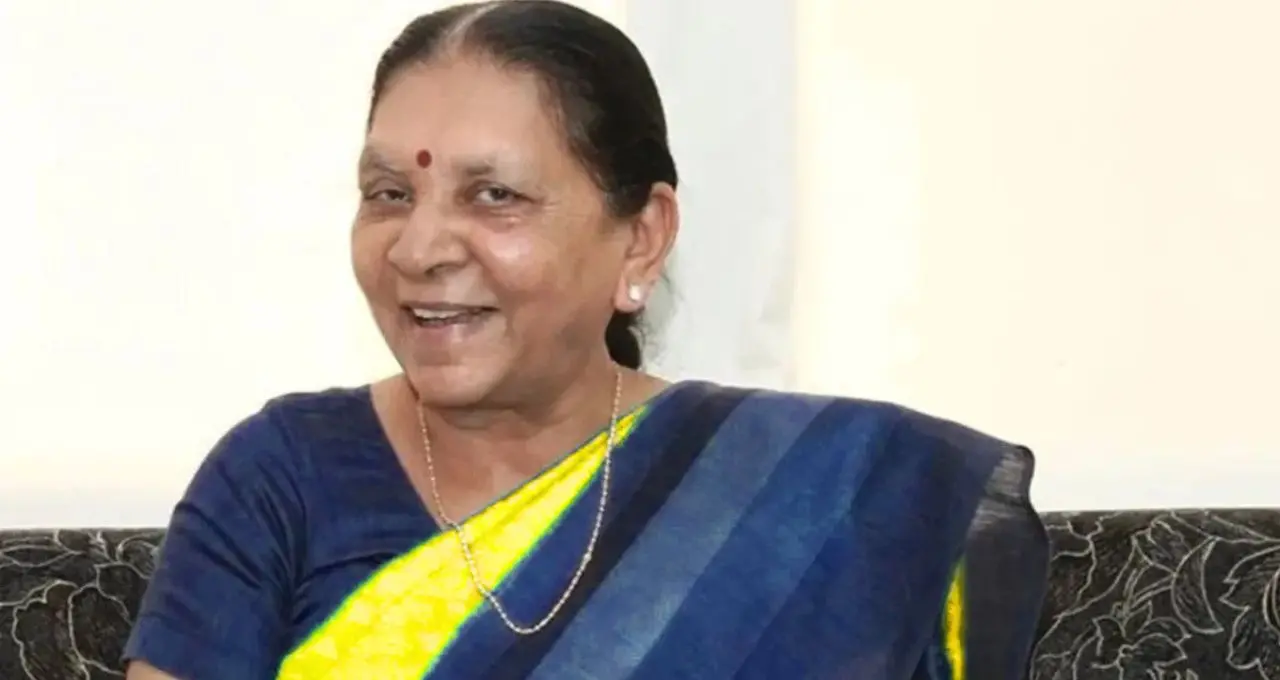 आनंदीबेन पटेल ने कहा- 'गर्लफ्रेंड बनाने में बुराई नहीं, लेकिन शादी के वादे को निभाना जरूरी'
