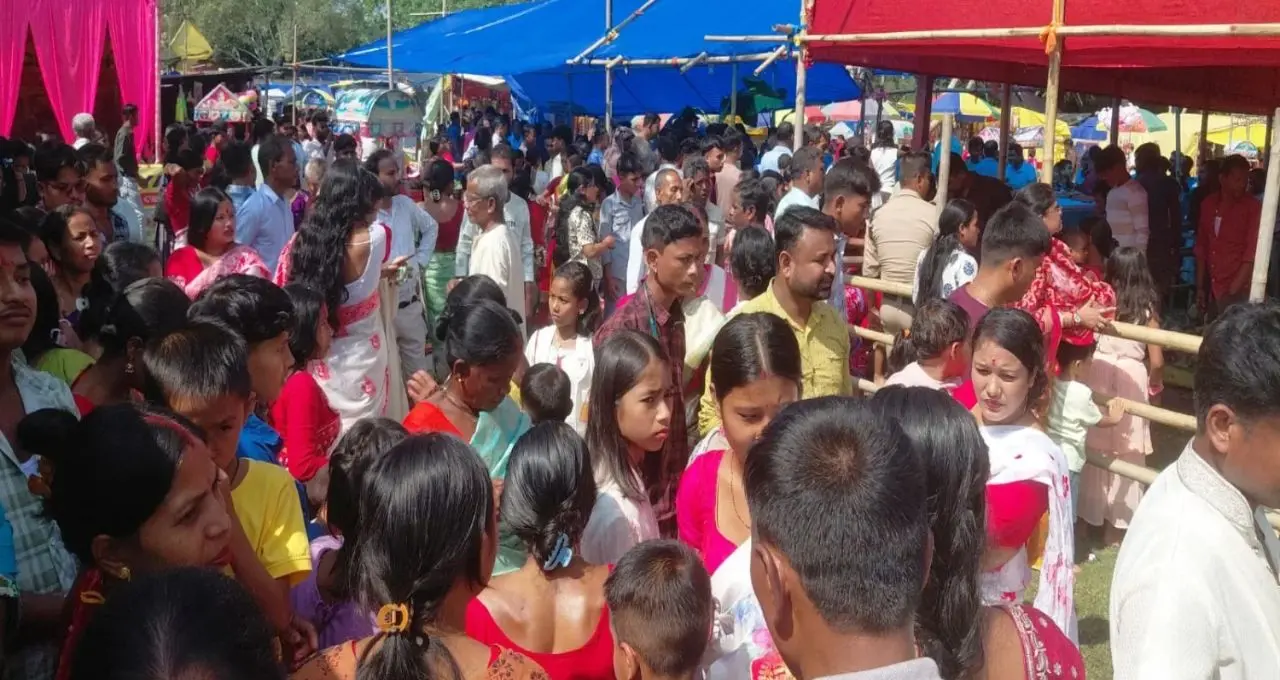 Bhandani Utsav: দশমীতে বিসর্জন নয়, একাদশীতেও মর্ত্যে দুর্গা! ৫০০ বছরের ঐতিহ্য বার্নিশের ভাণ্ডানি পুজোর নেপথ্যে কী কাহিনি?