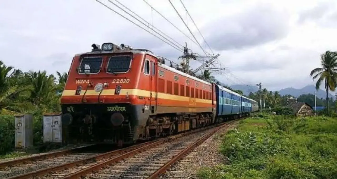 Festival Special Trains 2026: दिवाली-छठ पर घर जाने वालों को राहत, उत्तर रेलवे चलाएगा 6,200 से ज्यादा ट्रेन फेरे