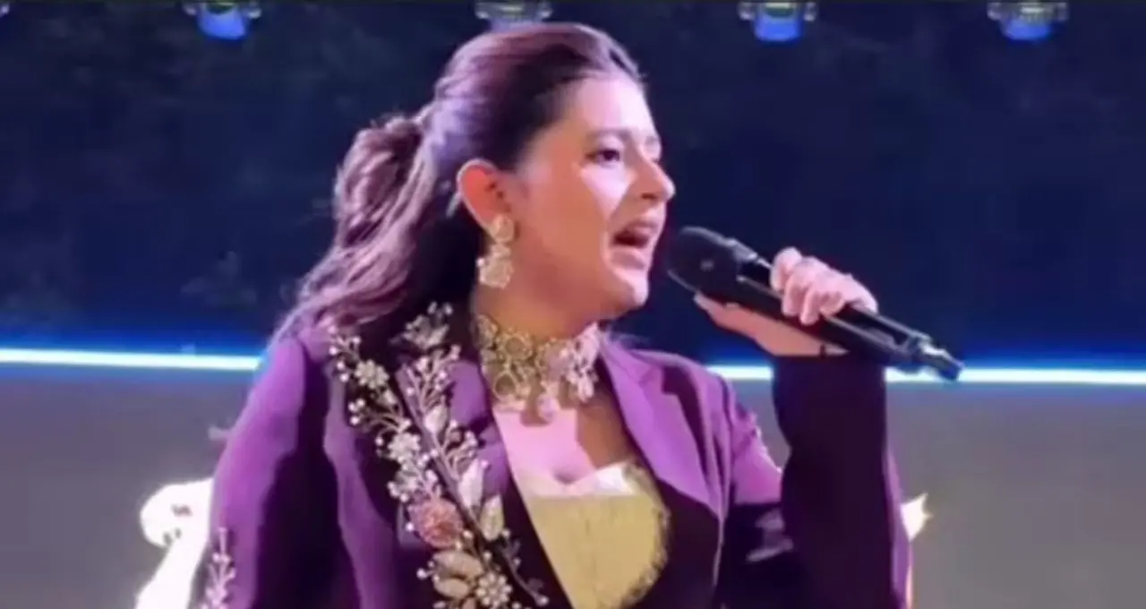कानपुर इवेंट विवाद: Anjali Arora को थमाया ₹1.20 करोड़ का लीगल नोटिस, आयोजकों ने लगाया अपमान का आरोप
