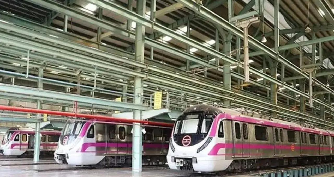 प्रयागराज से विंध्याचल और चित्रकूट तक मेट्रो विस्तार की सिफारिश, कुंभ की भीड़ संभालने की तैयारी