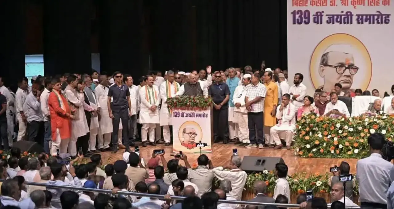 खड़गे के 'मोदी का बाप भी जाएगा' बयान पर बवाल, भाजपा का देशभर में प्रदर्शन का ऐलान, पटना में शिकायत