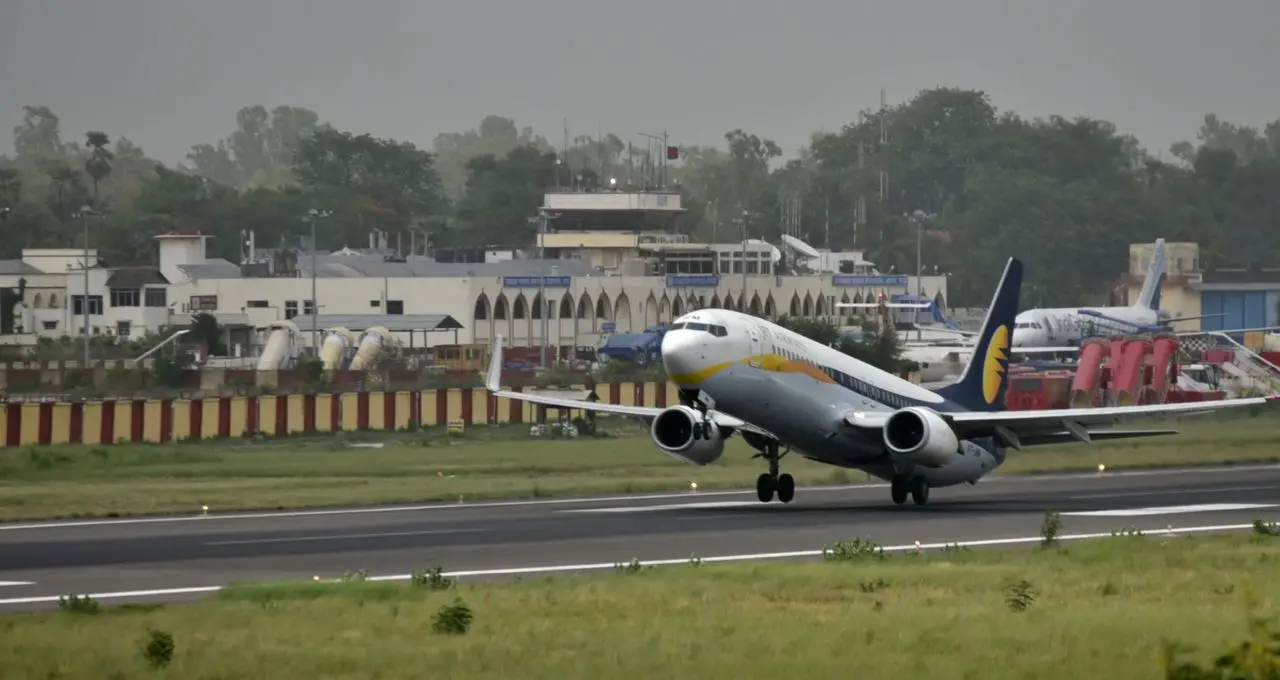 नवंबर-दिसंबर में रनवे विस्तार का काम, कई उड़ानें रद्द या डायवर्ट होने की संभावना