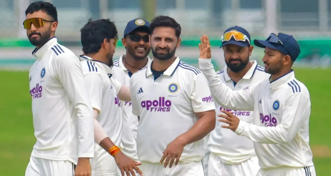 India A vs New Zealand A: आकिब नबी ने झटके 3 विकेट, न्यूजीलैंड की हालत खराब, जीत के करीब भारत