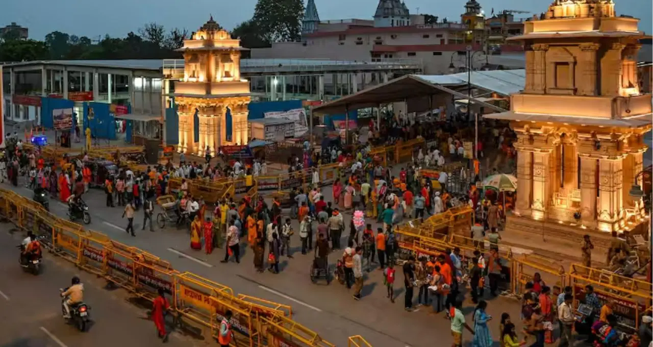 Ayodhya Ram Mandir: 1 नवंबर से नए समय पर होंगे रामलला के दर्शन, आरती का वक्त भी बदला