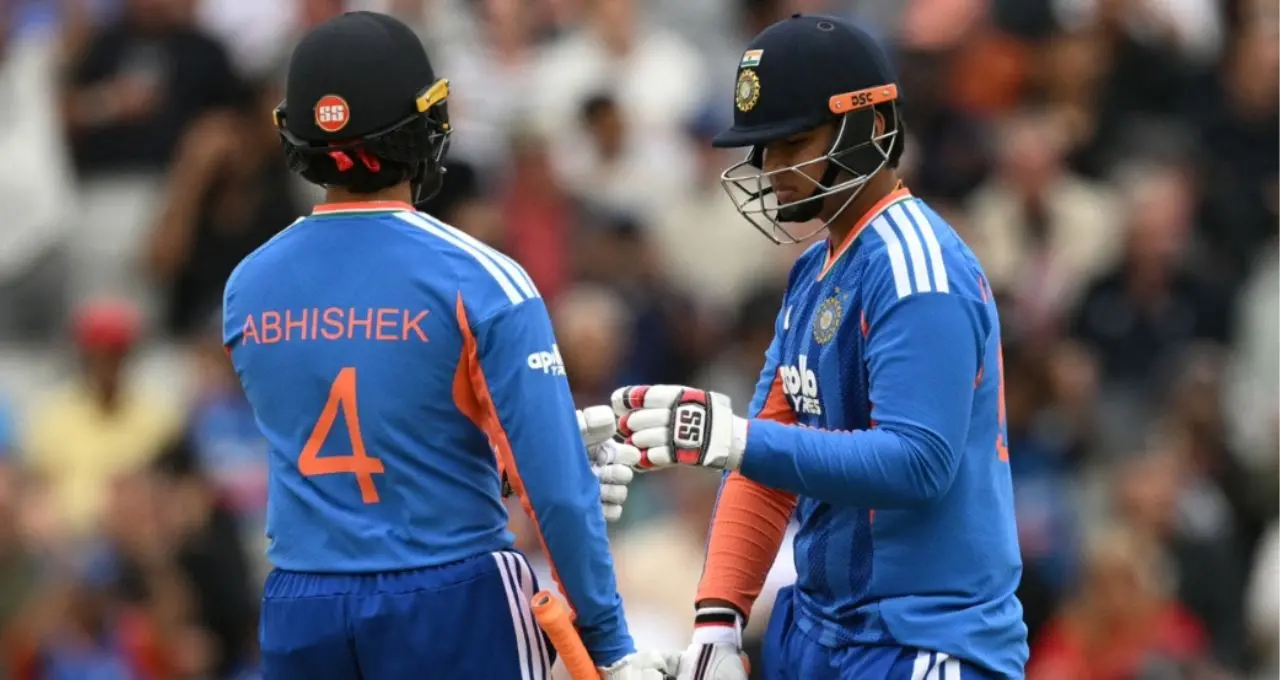 IND vs NZ: अभिषेक शर्मा और वैभव सूर्यवंशी का धमाका, भारत ने 6 ओवर में 118 रन बनाकर रचा इतिहास