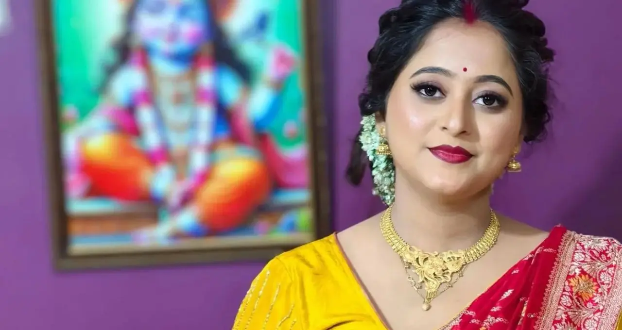 Anushree Biswas: দ্বিতীয় সন্তান জন্মের পর ICU-তে অনুশ্রী বিশ্বাস! কে এই জনপ্রিয় বাঙালি ইনফ্লুয়েন্সার, কী ধরনের ভিডিও বানান তিনি?