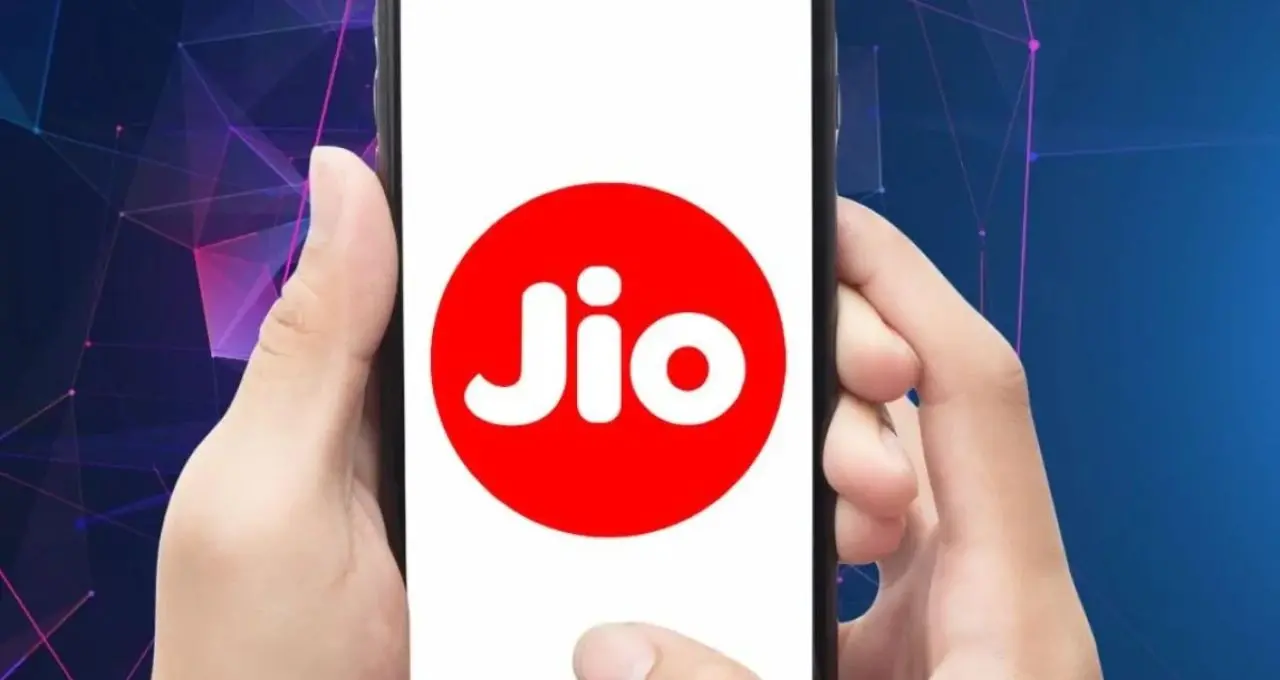 Jio Recharge Plan: মাত্র ৩১৯ টাকায় পুরো মাসের ভ্যালিডিটি! প্রতিদিন ১.৫ জিবি ডেটা, আনলিমিটেড কলিংয়ের সঙ্গে মিলছে Google Gemini Pro-র সুবিধা
