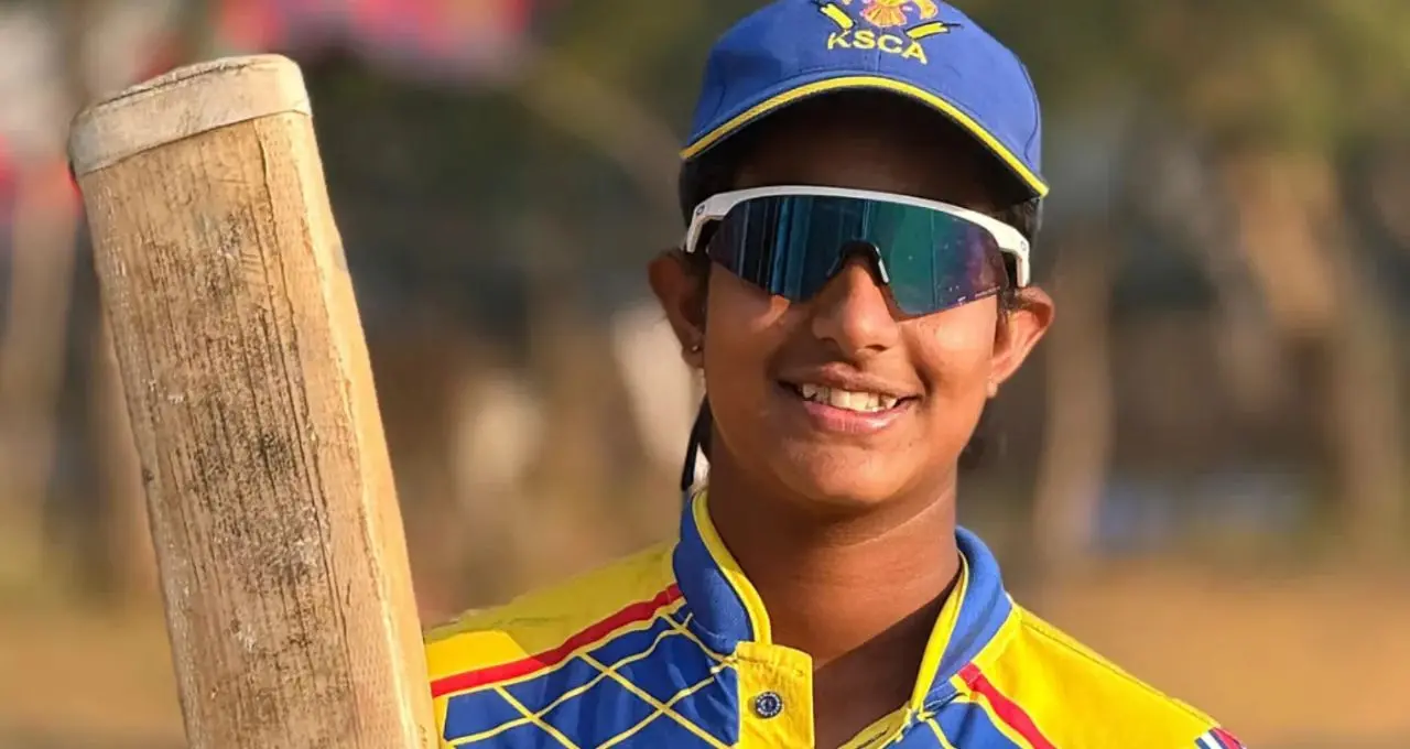 Uma Kashvi: ১৫ বছরেই WPL-এ ইতিহাস! ২৪ সেঞ্চুরি, ১৩ হাজার রান, বৈভব সূর্যবংশীর সঙ্গে তুলনা এই কিশোরী ক্রিকেটারের
