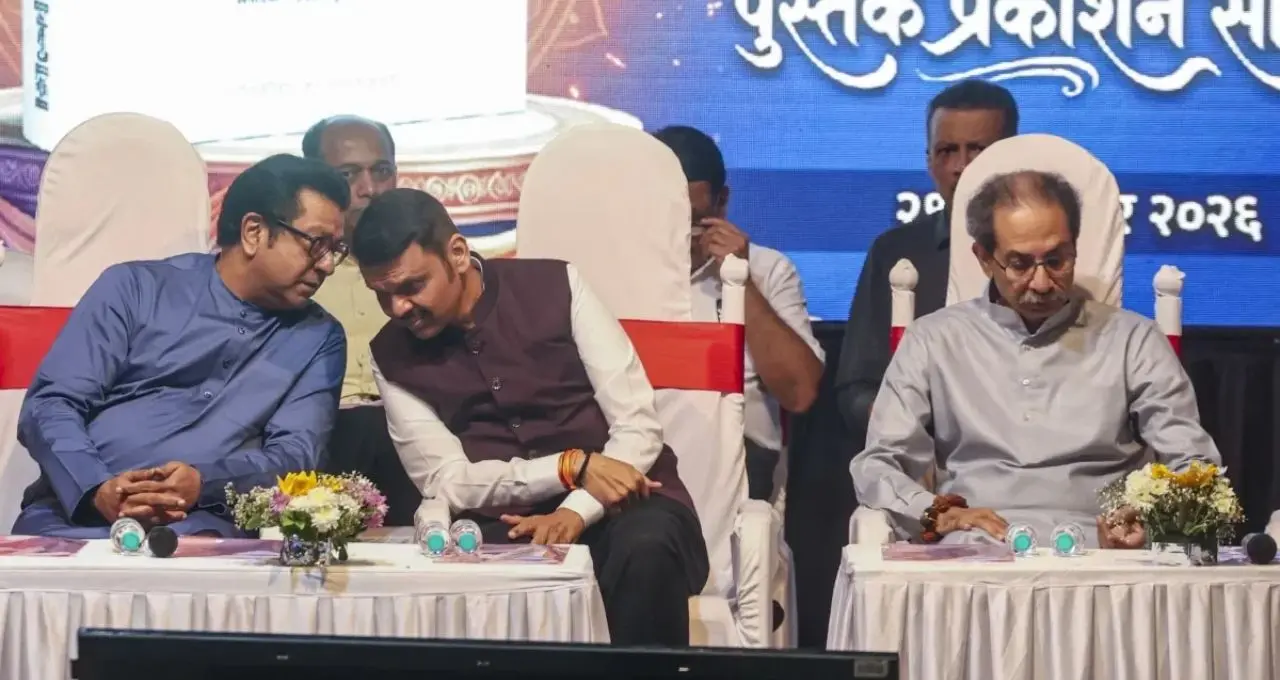 Fadnavis, Uddhav and Raj Thackeray Share Stage at Mumbai Book Launch