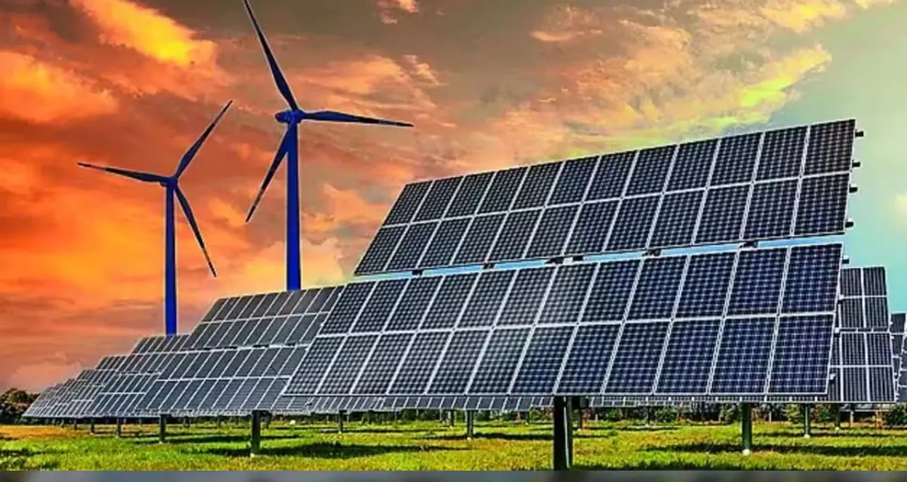 Renewable Energy: अगले चार साल में 220 अरब डॉलर निवेश की जरूरत, भारत में सोलर सेक्टर सबसे आगे