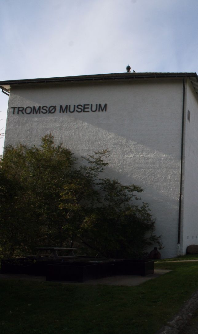 Tromso University Museum जो की नॉर्वे का एक फेमस म्यूज़ियम हैं