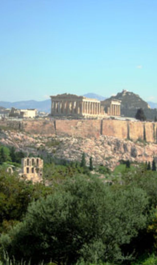 ग्रीस की मॉडर्न वाइब्स का उठाना है आनंद तो जरूर जाईये एथेंस