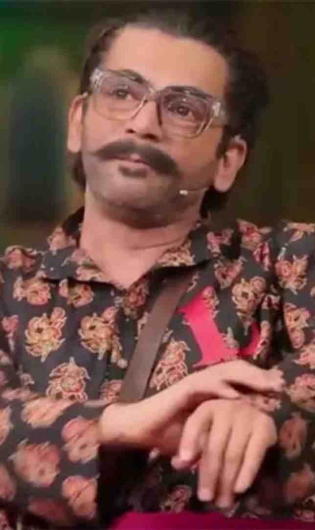 आमिर बने सुनील ग्रोवर ने संभाला चूल्हा, ठंड में बनाई गोल गोल रोटियां