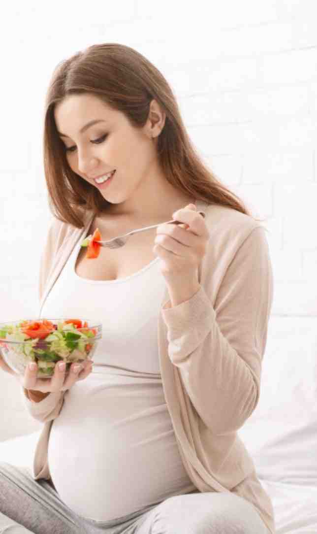 Winter Pregnancy Diet: सर्दियों में प्रेग्नेंसी में रखें ये पोषण टिप्स