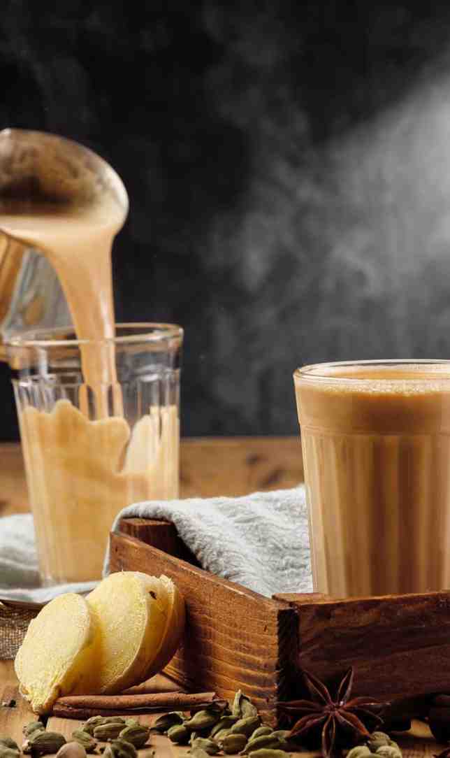 ईरानी चाय में दूध क्यों नहीं डालते, और जाफरान टी का खास अंदाज