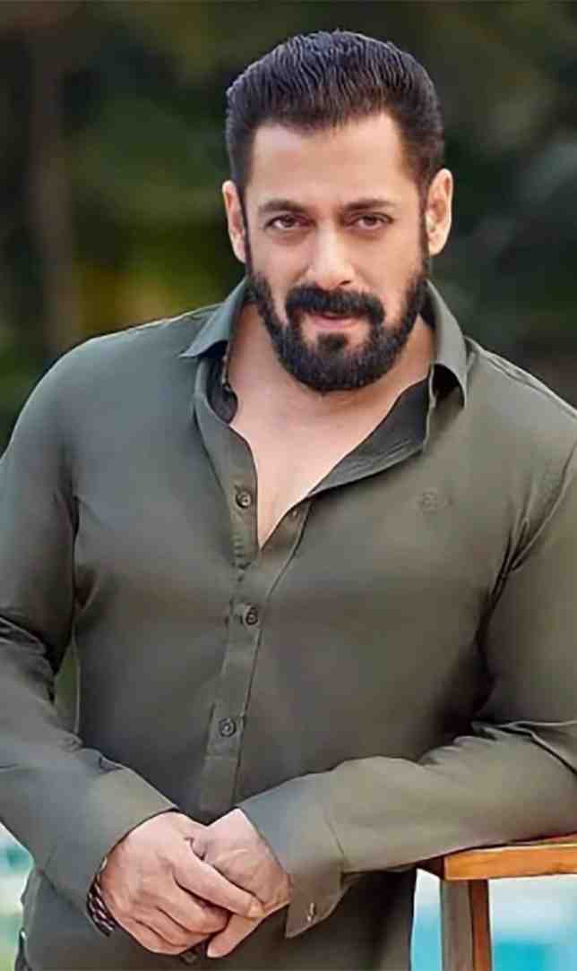 सलमान की ‘बैटल ऑफ गलवान’ क्लैश में आ सकती है आमिर-सनी की फिल्म?