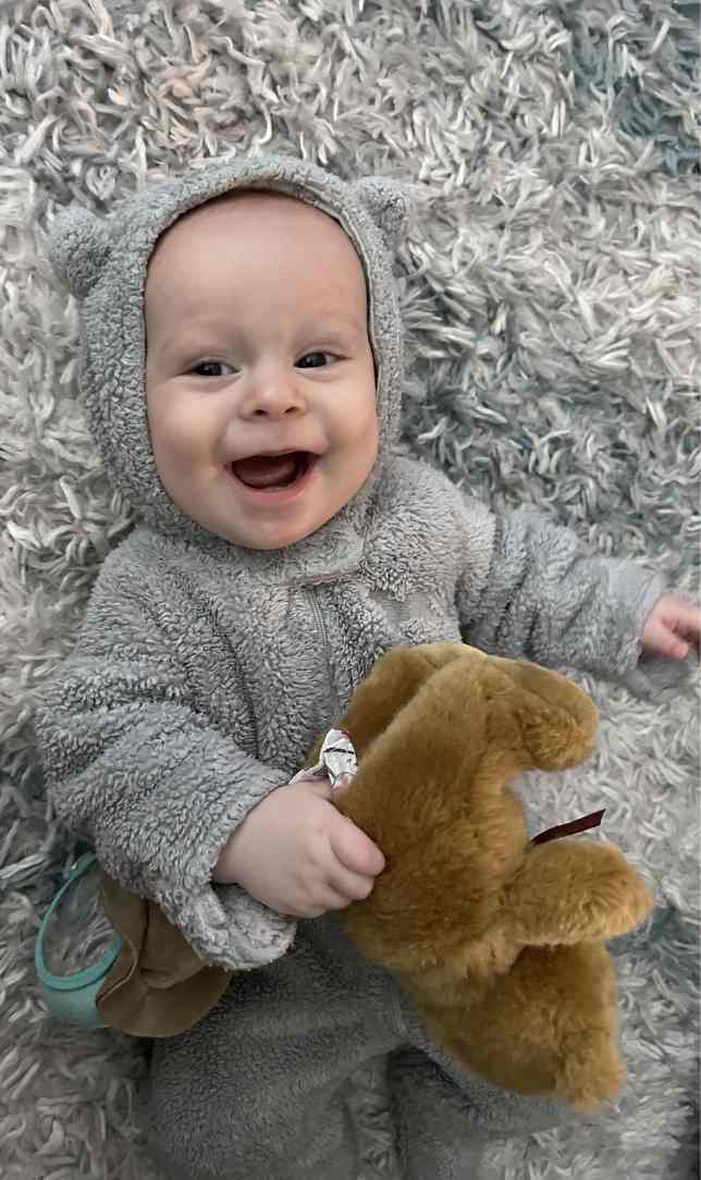 क्या आपका बच्चा सच में खुश है, इन 5 संकेतों से तुरंत पहचानें