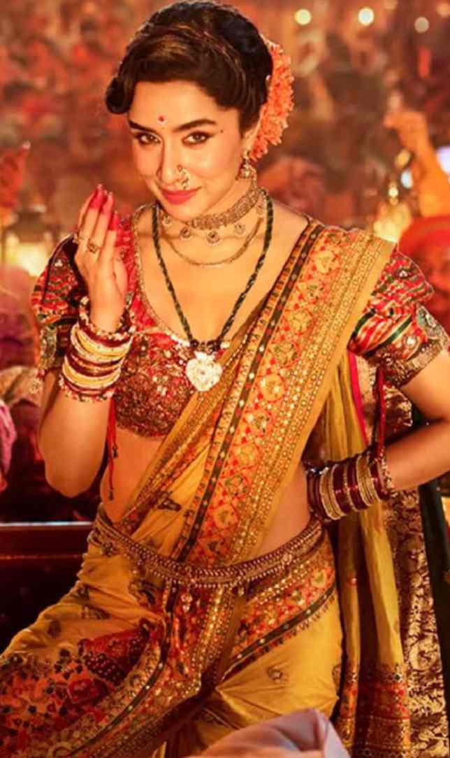 Shraddha Kapoor का नया अवतार: ईठा में दमदार किरदार और स्टाइल का जलवा
