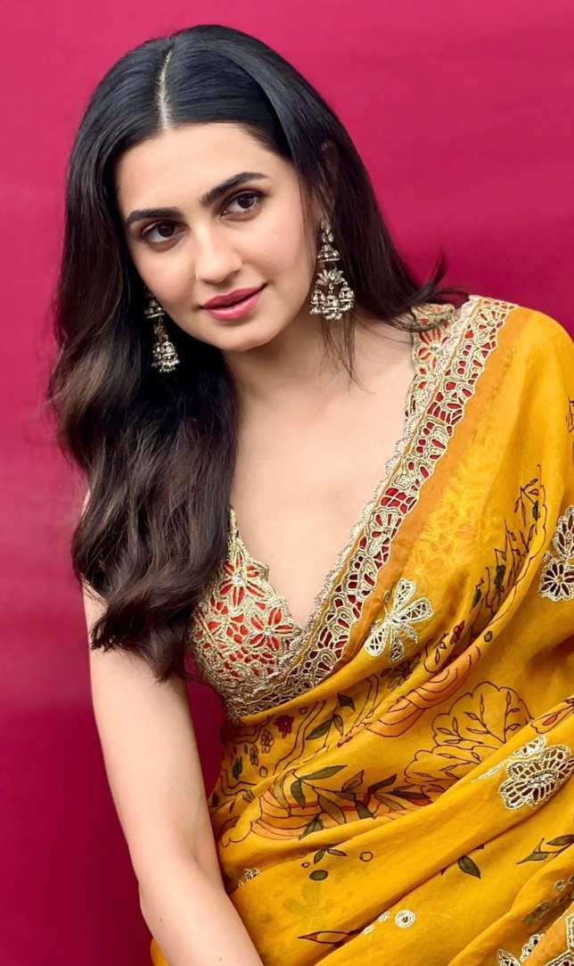 कौन हैं मुसाफिर कैफे की सुधा? आदित्य रॉय कपूर संग कर चुकीं काम, खूबसूरती से जीता दिल